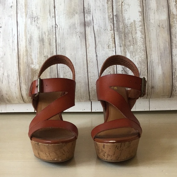 Rust Cork Wedge/ Size 6 - Picture 3 of 3